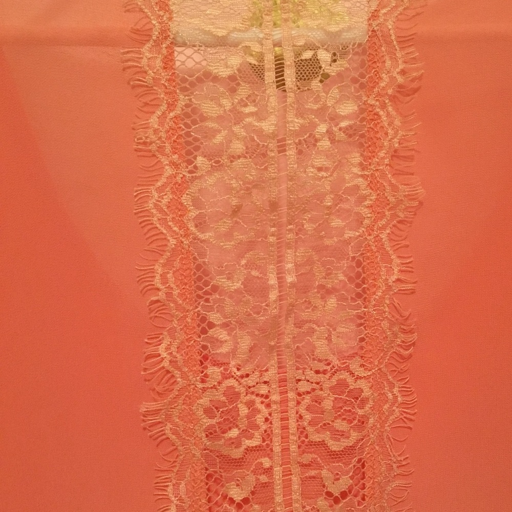 Lace back peach tank top